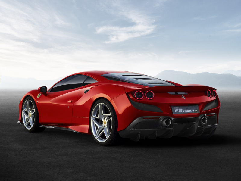 「「488 GTB」の後継モデル「Ferrari F8 Tributo」がデビュー【ジュネーブモーターショー2018】」の2枚目の画像