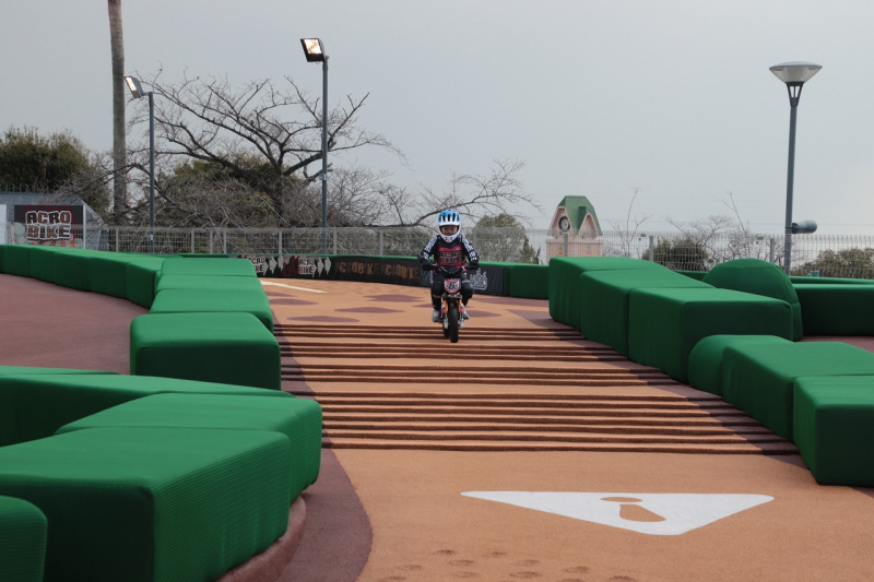 「鈴鹿サーキットに立体オフロードコース!?　親子で楽しめる4つのバイクアトラクションがオープン」の19枚目の画像