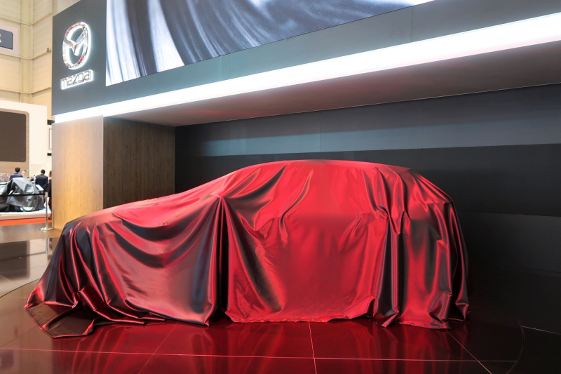 「次期CX-3なのか？ マツダの「新型SUV」公開までカウントダウン」の4枚目の画像