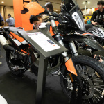 【アドベンチャー編】モーターサイクルショー出展バイクから独断チョイス「〇〇ならこの3台！」 - KTM 790 ADVENTURE R1