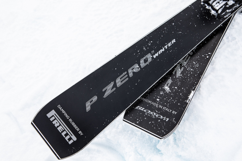 「ピレリがP Zeroシリーズ初のウインタータイヤ「P Zero ウィンタータイヤ」を発表 【ジュネーブモーターショー2019】」の1枚目の画像