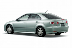 平成生まれのクルマに乗ろう 02年 平成14年 マツダアテンザ 中古車 Clicccar Com