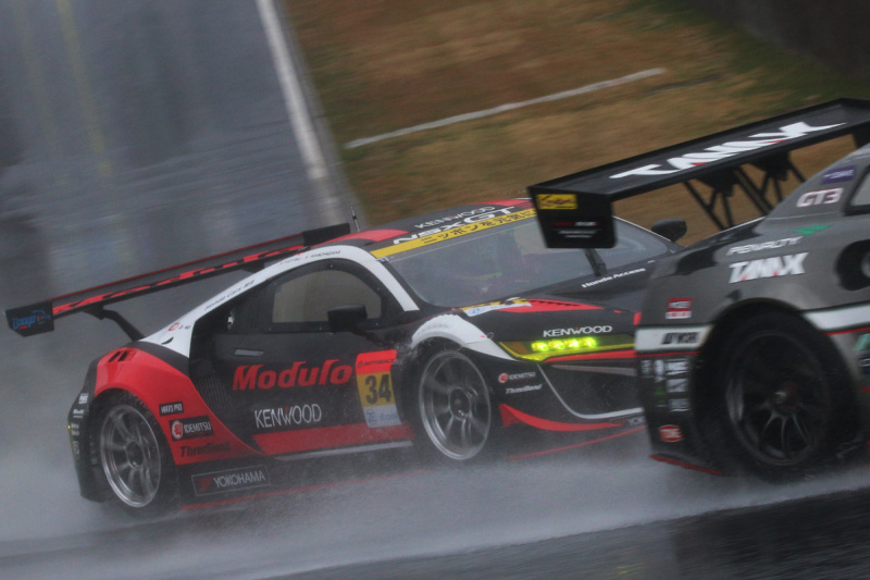 「【SUPER GT 2019】Modulo KENWOOD NSX GT3が大雨サバイバルの開幕戦岡山で粘り強くポイント獲得！(PR)」の1枚目の画像