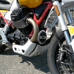 「【モト・グッツィV85 TT試乗】こいつはバイク界のジローラモだ!? オシャレでユニークなイタリアン。」の22枚目の画像ギャラリーへのリンク
