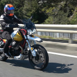 「【モト・グッツィV85 TT試乗】こいつはバイク界のジローラモだ!? オシャレでユニークなイタリアン。」の7枚目の画像ギャラリーへのリンク