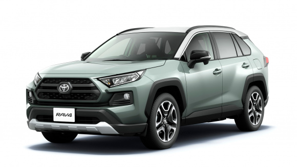 ブリヂストンの「ALENZA 001」が新型トヨタRAV4の新車装着