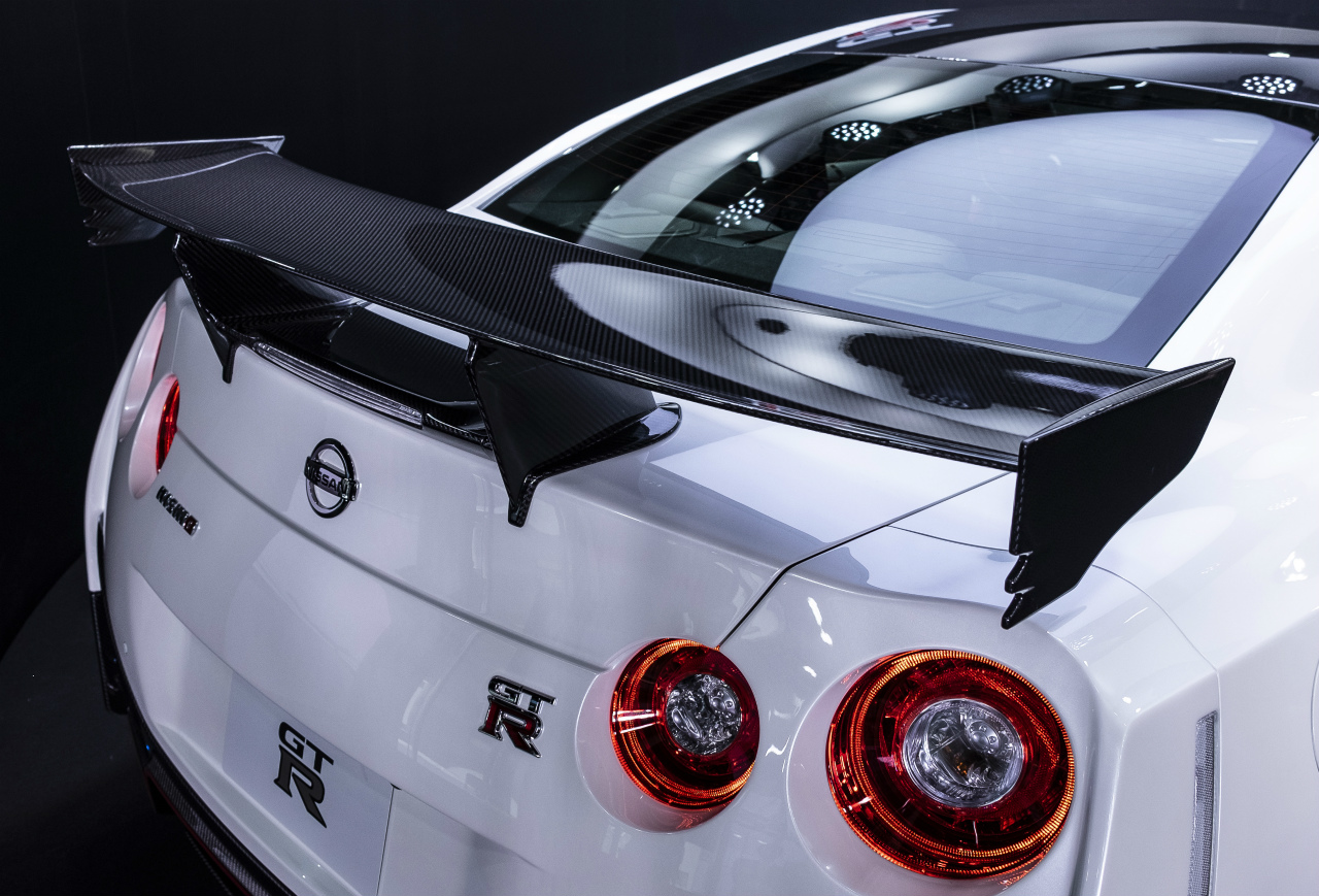 「世界最大級のカーボンセラミックブレーキ採用！ 最強GT-Rがさらに進化【日産GT-R NISMO・2020年モデル】」の22枚目の画像