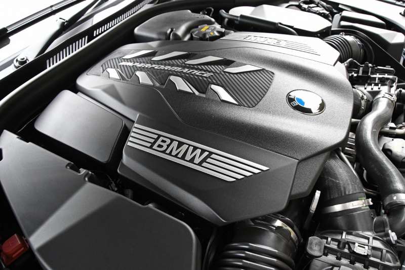 「【BMW 850i試乗】スタイリッシュでジェントルそしてパワフル。これぞホンモノのプレミアムクーペ」の10枚目の画像