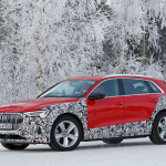 アウディ・e-tron、秘密の高性能モデルを発見！ - Audi e-tron quattro special 3