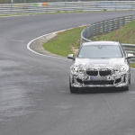 「FFになっても「駆け抜ける歓び」は健在！ BMW・新型1シリーズの最強ホットハッチをキャッチ！」の4枚目の画像ギャラリーへのリンク
