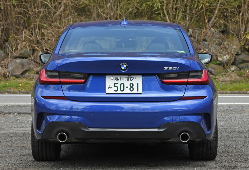 「【BMW 330i試乗】ベンチマークと言われるクルマにはちゃんとした理由がある」の3枚目の画像