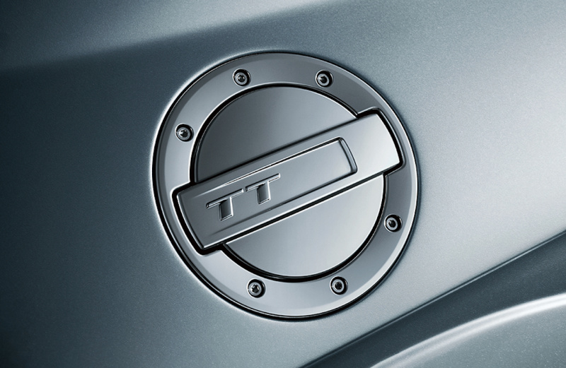 「【新車】アウディTTの20周年記念モデルが20台限定で登場。価格は7,590,000円」の5枚目の画像