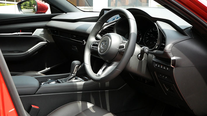 「マツダの自信作・Mazda3は、かつての「ファミリア」＆「アクセラ」【新車 MAZDA3】」の11枚目の画像