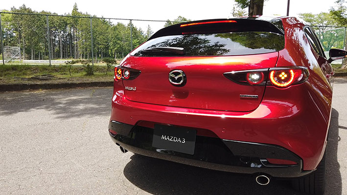 「マツダの自信作・Mazda3は、かつての「ファミリア」＆「アクセラ」【新車 MAZDA3】」の10枚目の画像