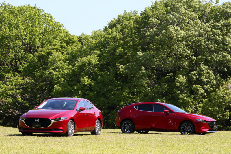 「マツダ・第7世代第1弾のエクステリアは、圧倒的な美しさで勝負をかける【新型Mazda3発表】」の11枚目の画像