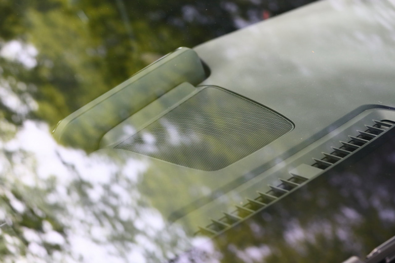 「ドアスピーカーを廃してカウルサイドに移動した新オーディオシステム【新型Mazda3発表】」の4枚目の画像