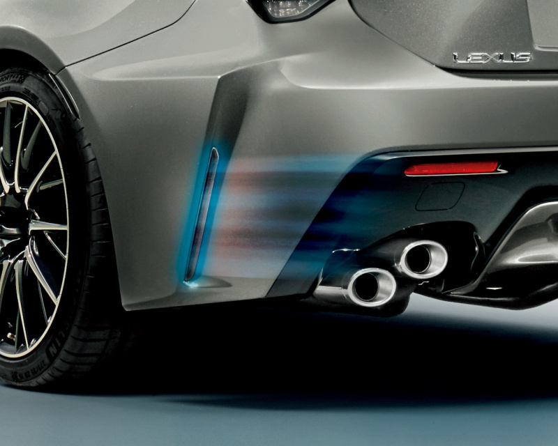 「【新車】レクサスRC Fがマイナーチェンジ。軽量化および最高出力向上でさらなる高みを追求」の13枚目の画像