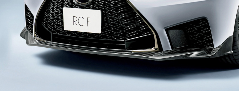 「【新車】レクサスRC Fがマイナーチェンジ。軽量化および最高出力向上でさらなる高みを追求」の8枚目の画像