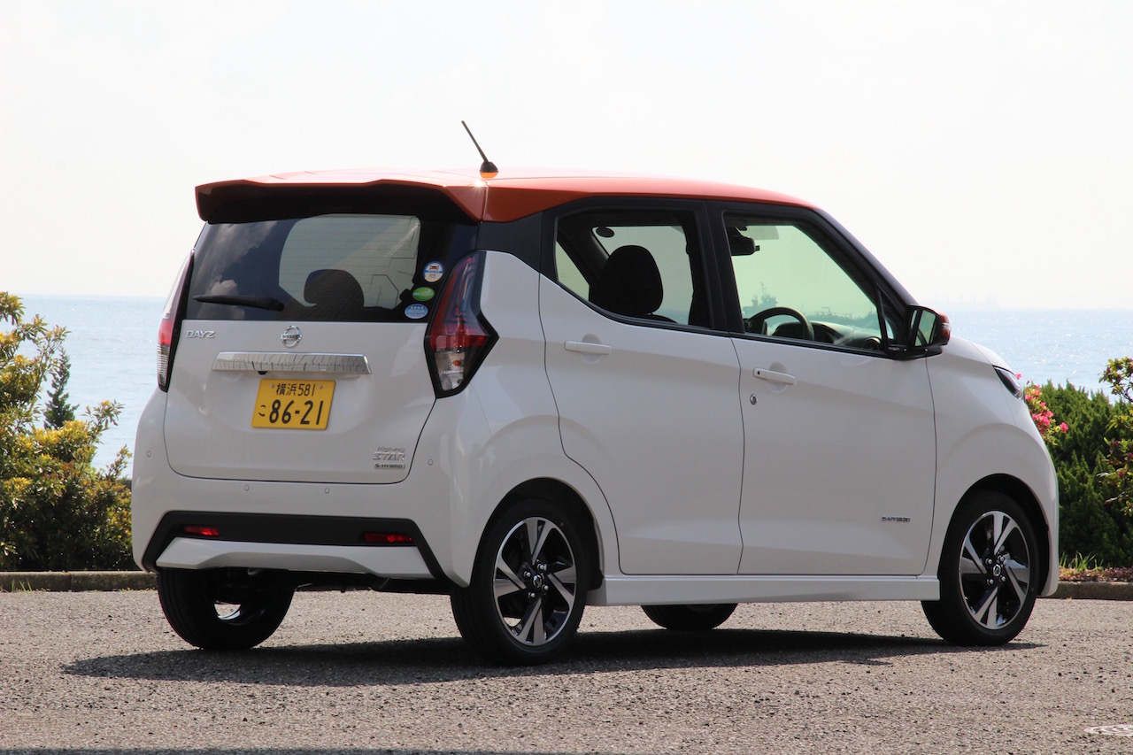 日産デイズ 三菱ekワゴン試乗 兄弟車4モデルでベストチョイス 買うべきグレードは Clicccar Com