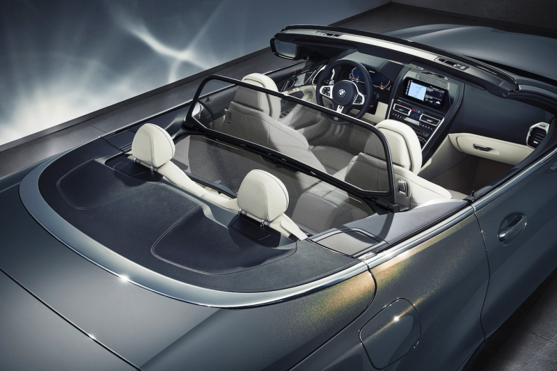 「【新車】BMW・8シリーズにクラス初の3L 直列6気筒エンジン仕様を追加」の1枚目の画像