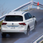 「VW・ティグアン 4MOTION（4WD）の滑りやすい坂道での実力は？【Volkswagen Tech Day 2019】」の2枚目の画像ギャラリーへのリンク