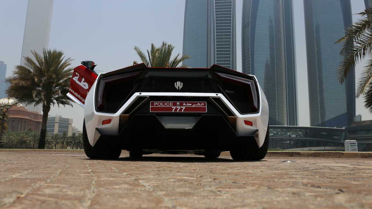 lykan-hypersport-for-abu-dhabi-police-9