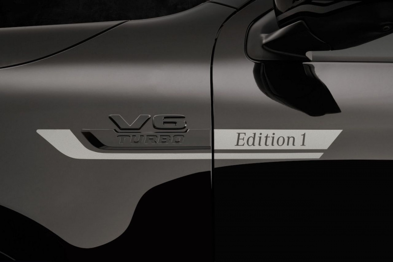 「メルセデス・ベンツ Xクラスに黒で固めた「Edition 1 X350d 4Matic」が設定。7月発売へ」の6枚目の画像