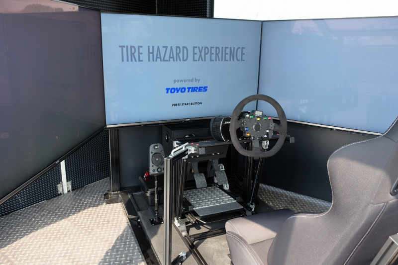 「良くないタイヤで走るとクルマはどうなる？ゲーム感覚で体験できるシミュレーション登場【TOYO TIRES】」の2枚目の画像