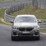 室内画像も入手。BMW X6次期型、現行モデルとツーショットで違いを検証！ - BMW X6 6