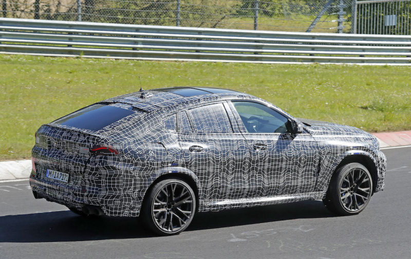 「ランボルギーニ・ウルスがライバル！ 新型BMW・X6Mの最終デザインを確認」の9枚目の画像