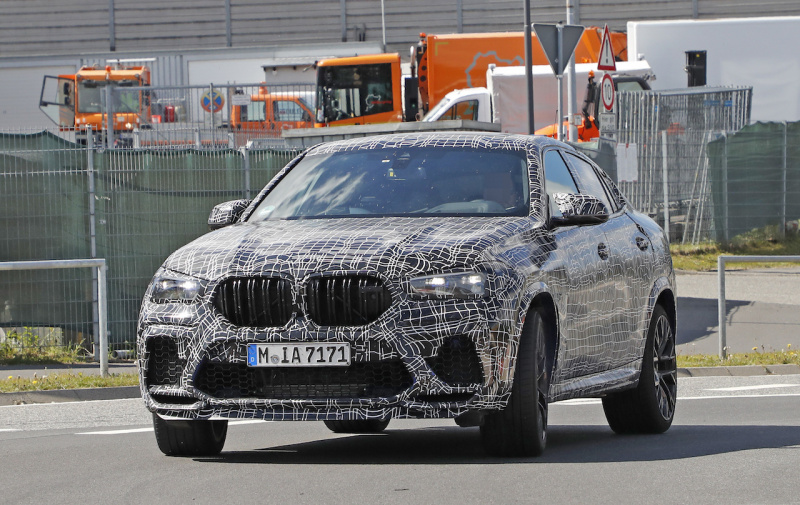 「ランボルギーニ・ウルスがライバル！ 新型BMW・X6Mの最終デザインを確認」の12枚目の画像