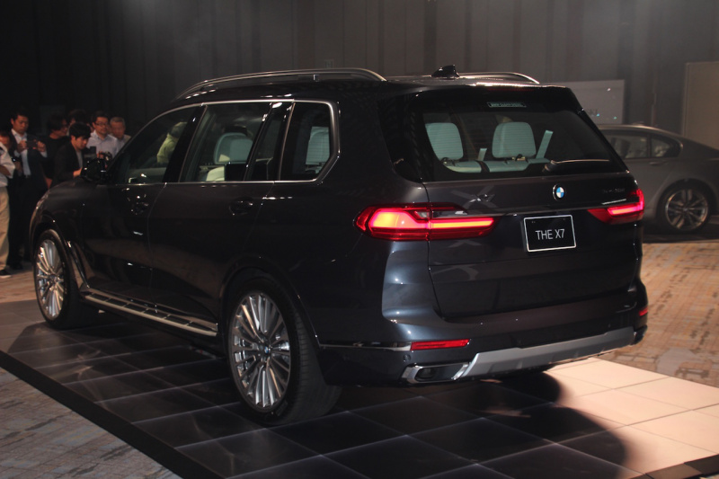 「「BMW X7」がデビュー。BMWのSAVで最大サイズの3列シートを備え、価格は10,790,000円〜」の6枚目の画像