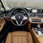 「40％も大型化されたキドニーグリルが迫力満点。新型BMW 7シリーズの発売がスタート」の23枚目の画像ギャラリーへのリンク