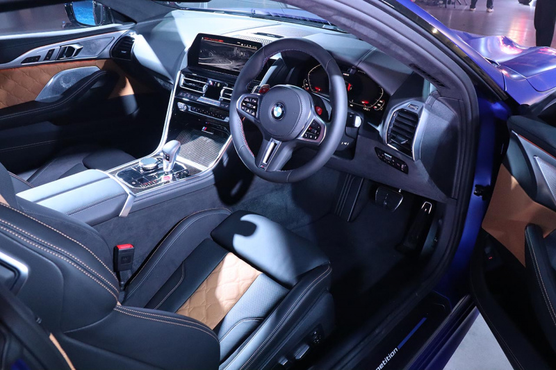 「BMWのフラッグシップ、625ps/750Nmの4.4L V8ターボを積む新型「BMW M8」が登場!!  価格は2230万円〜」の12枚目の画像
