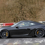 天然複合素材で軽量化。ポルシェ・ケイマン GT4、公開前最後のニュル高速テスト - Porsche 718 Cayman GT4 7
