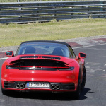 「開発中の新型ポルシェ・911 タルガ4の最強モデル「タルガ4 GTS」をキャッチ。0-100km/h加速3.5秒！」の12枚目の画像ギャラリーへのリンク