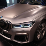 大型化したグリルだけが見どころではない。新型BMW7シリーズが目指したラグジュアリー・デザインの秘訣とは？ - ボンネット