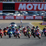 「【MotoGP日本グランプリ・プレ情報】今年のMotoGPをどこで見る？　ビクトリースタンドを予定しているなら7月31日までに申し込まないと損するゾ」の1枚目の画像ギャラリーへのリンク