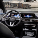 「メルセデス・ベンツ」ブランド初の電気自動車「EQC」は、航続距離400km、価格は10,800,000円〜 - Der Mercedes-Benz EQC: Elektrische IntelligenzThe Mercedes-Benz EQC: Electric Intelligence