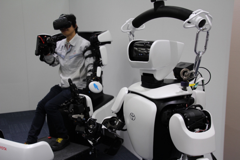 「トヨタ自動車が提供する「バーチャルな移動」で活躍するヒューマノイドロボット「T-HR3」とは？【 東京2020オリンピック・パラリンピック競技大会】」の11枚目の画像