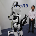 「トヨタ自動車が提供する「バーチャルな移動」で活躍するヒューマノイドロボット「T-HR3」とは？【 東京2020オリンピック・パラリンピック競技大会】」の15枚目の画像ギャラリーへのリンク