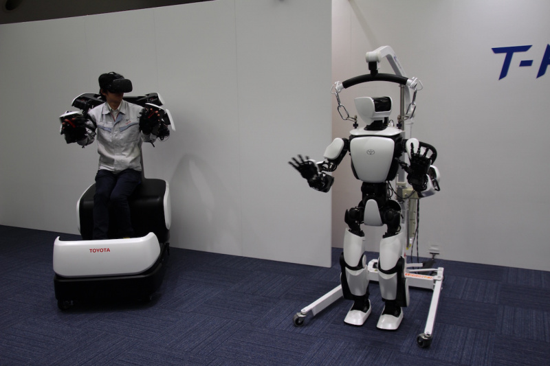 「トヨタ自動車が提供する「バーチャルな移動」で活躍するヒューマノイドロボット「T-HR3」とは？【 東京2020オリンピック・パラリンピック競技大会】」の2枚目の画像