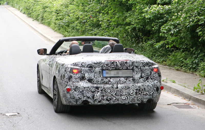 「2020年デビュー！　新型BMW・4シリーズ カブリオレはファブリック・ルーフを装備」の11枚目の画像