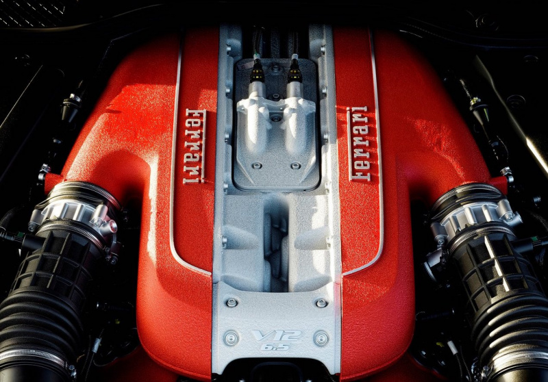 「フェラーリ「812スーパーファスト」にスパイダーが設定。9月上旬発表か？」の4枚目の画像