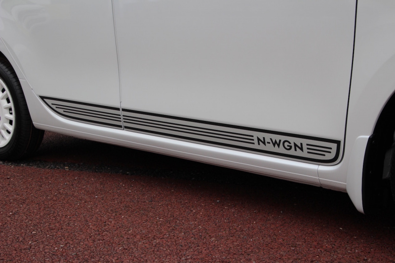 「【新型ホンダN-WGN登場】スタイリッシュに乗るならホンダアクセスの用品装着車がオススメ」の12枚目の画像