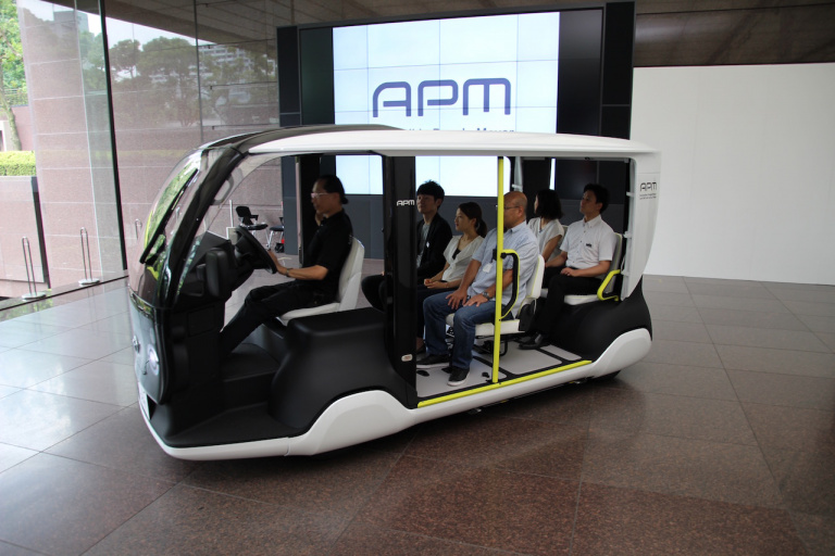TOYOTA_APM_12 画像｜「東京2020オリンピック・パラリンピック」の会場内を走る専用EV「APM（Accessible ...
