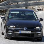 新型VW・ゴルフのプロトタイプをキャッチ。新開発マイルドHVの電気走行は80km！ - Volkswagen Golf 11
