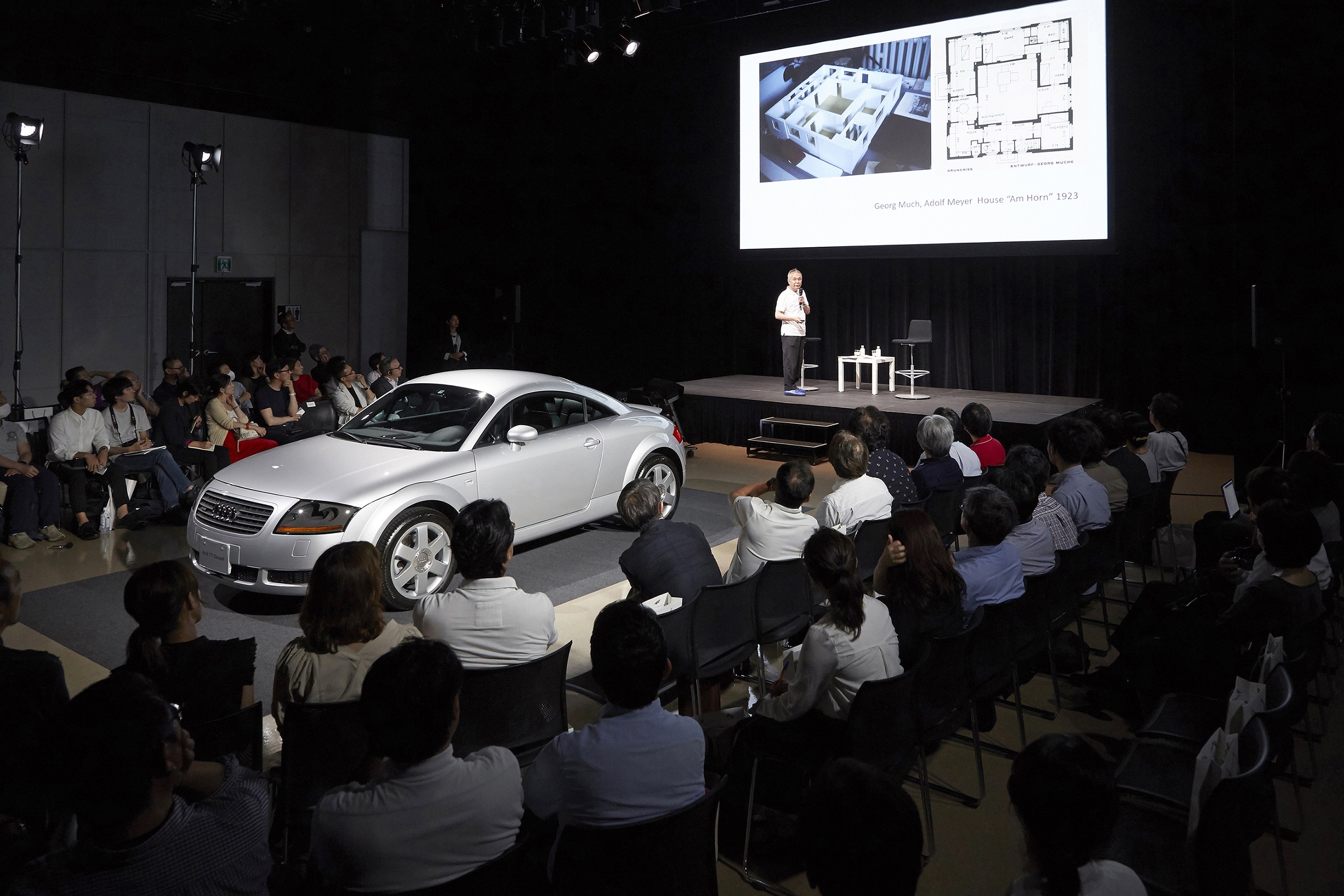 「デザインは「継承」であり「人」だ！　Audi TT日本導入20周年記念トークイベントでバウハウスとカー・デザインを語る」の2枚目の画像