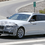 BMW 5シリーズ ツーリング改良型、注目は7シリーズから流用されるPHV - BMW 5 Series Touring Facelift 3