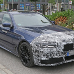ヘッドライトが変更に!?　BMW・5シリーズの改良型プロトタイプをキャッチ - BMW 5 Series sedan facelift 5